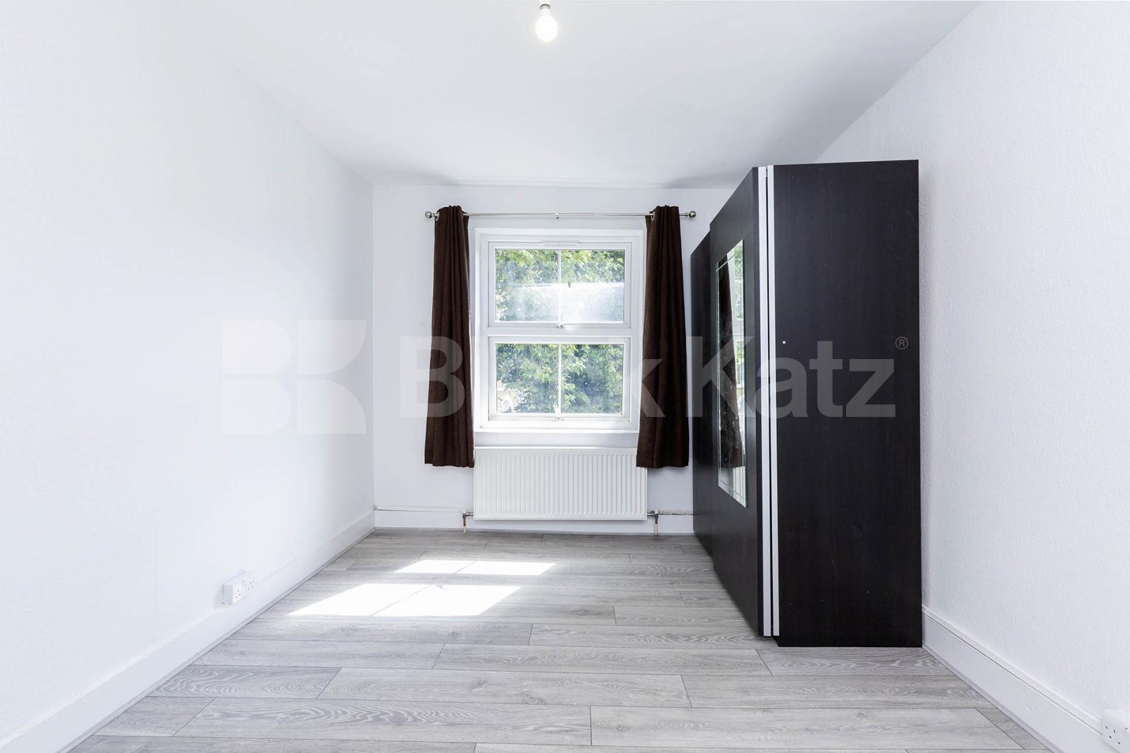 Newly refurbished 1 bedroom property close to Stoke Newington Overground Stamford Hill, Stoke Newington